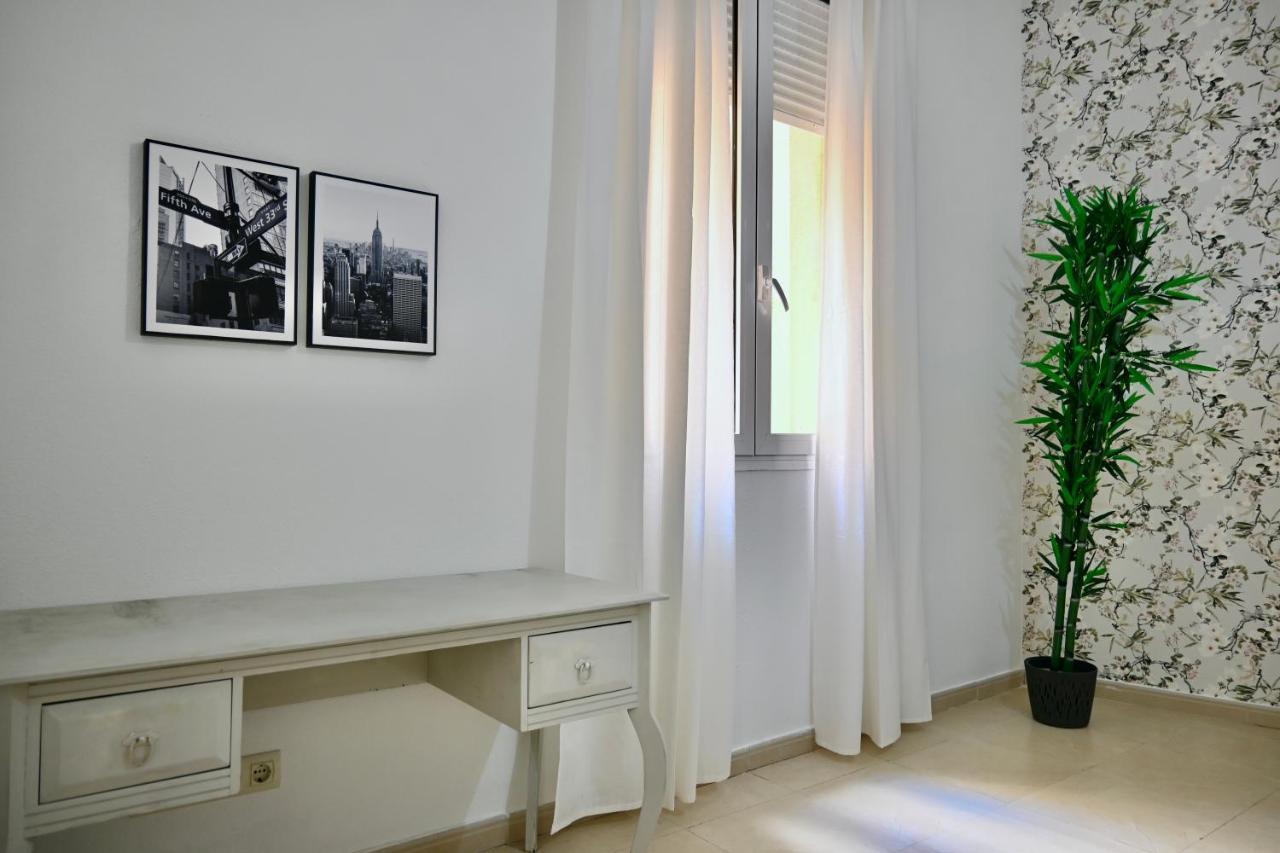 For You Rentals Centrico Apartamento Temporal En La Calle Infanta Inf1A Мадрид Экстерьер фото
