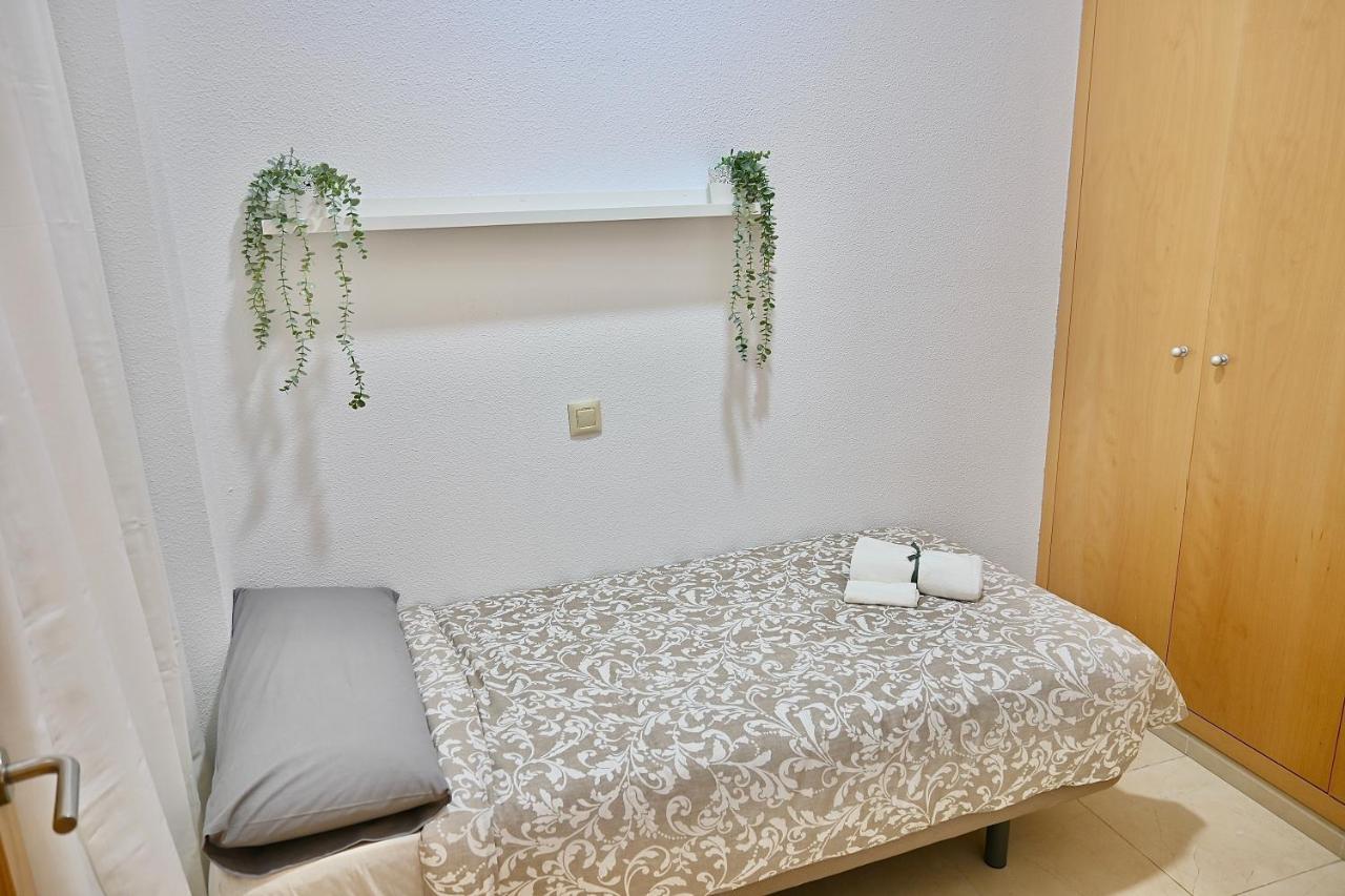 For You Rentals Centrico Apartamento Temporal En La Calle Infanta Inf1A Мадрид Экстерьер фото